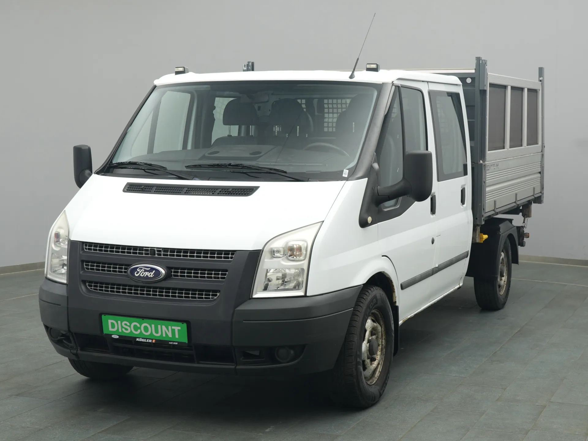 Ford Transit Kasten in weiss