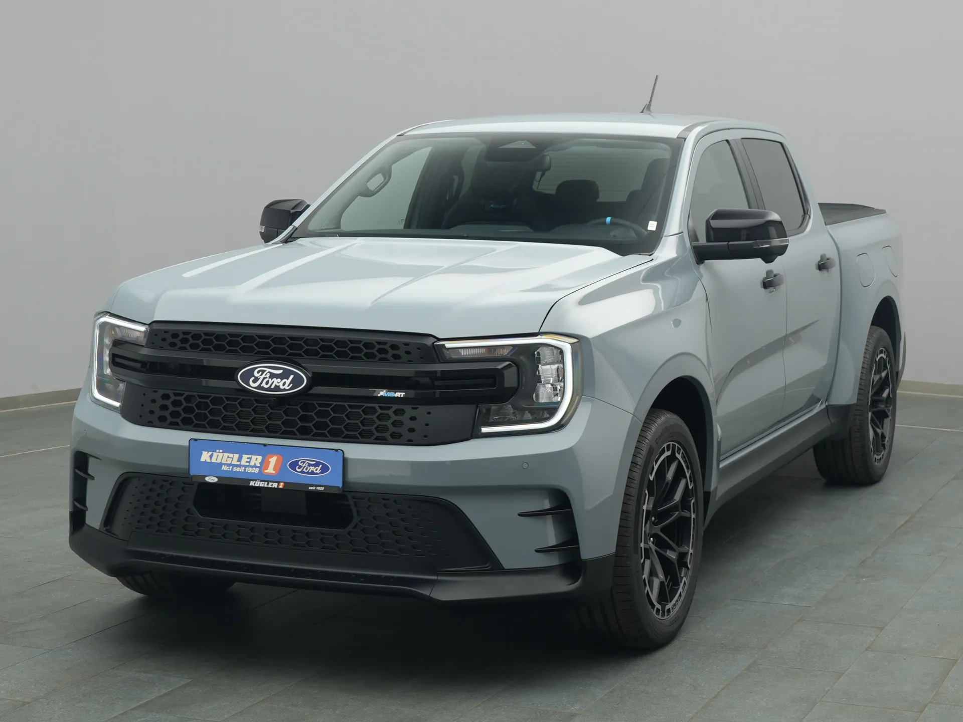 Ford Ranger DoKa MS-RT in grau