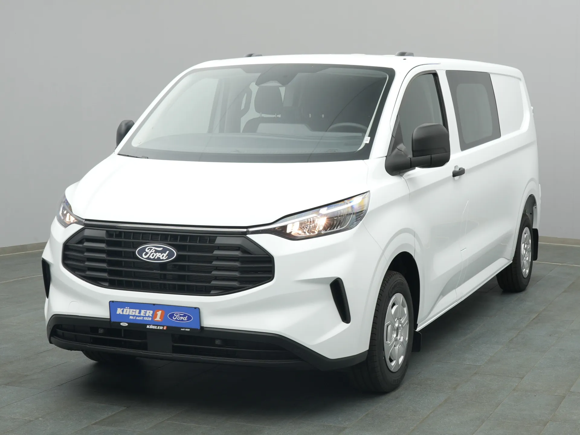 Ford Transit Custom Kasten Doka in weiss