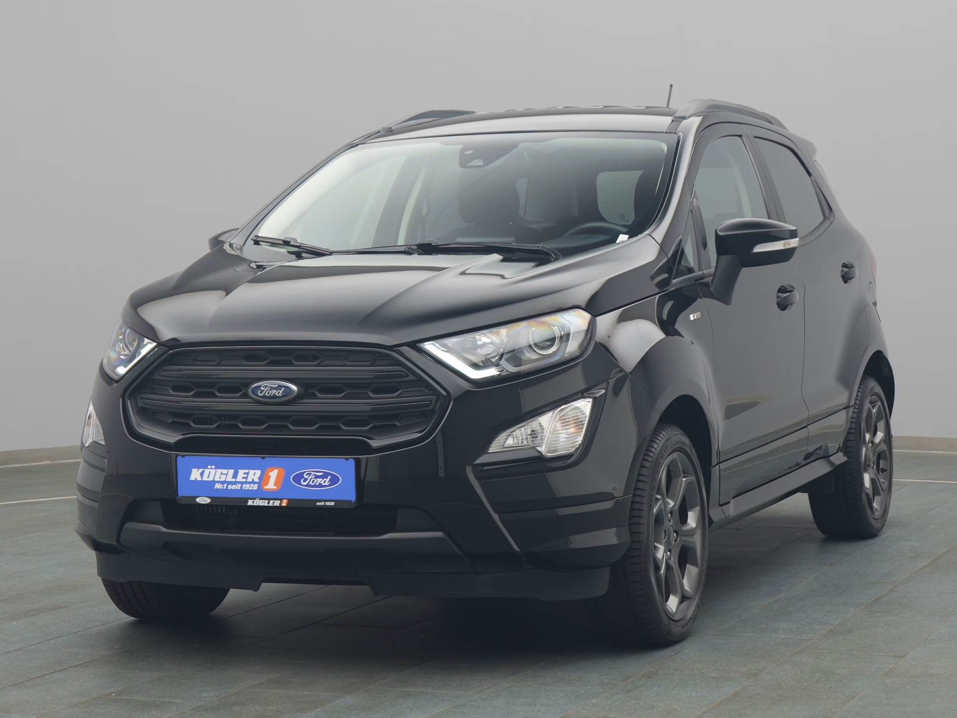 Ford EcoSport ST-Line in schwarz