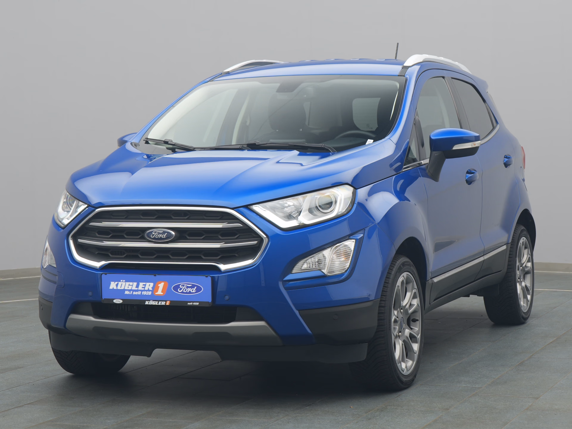 Ford EcoSport Titanium in blau