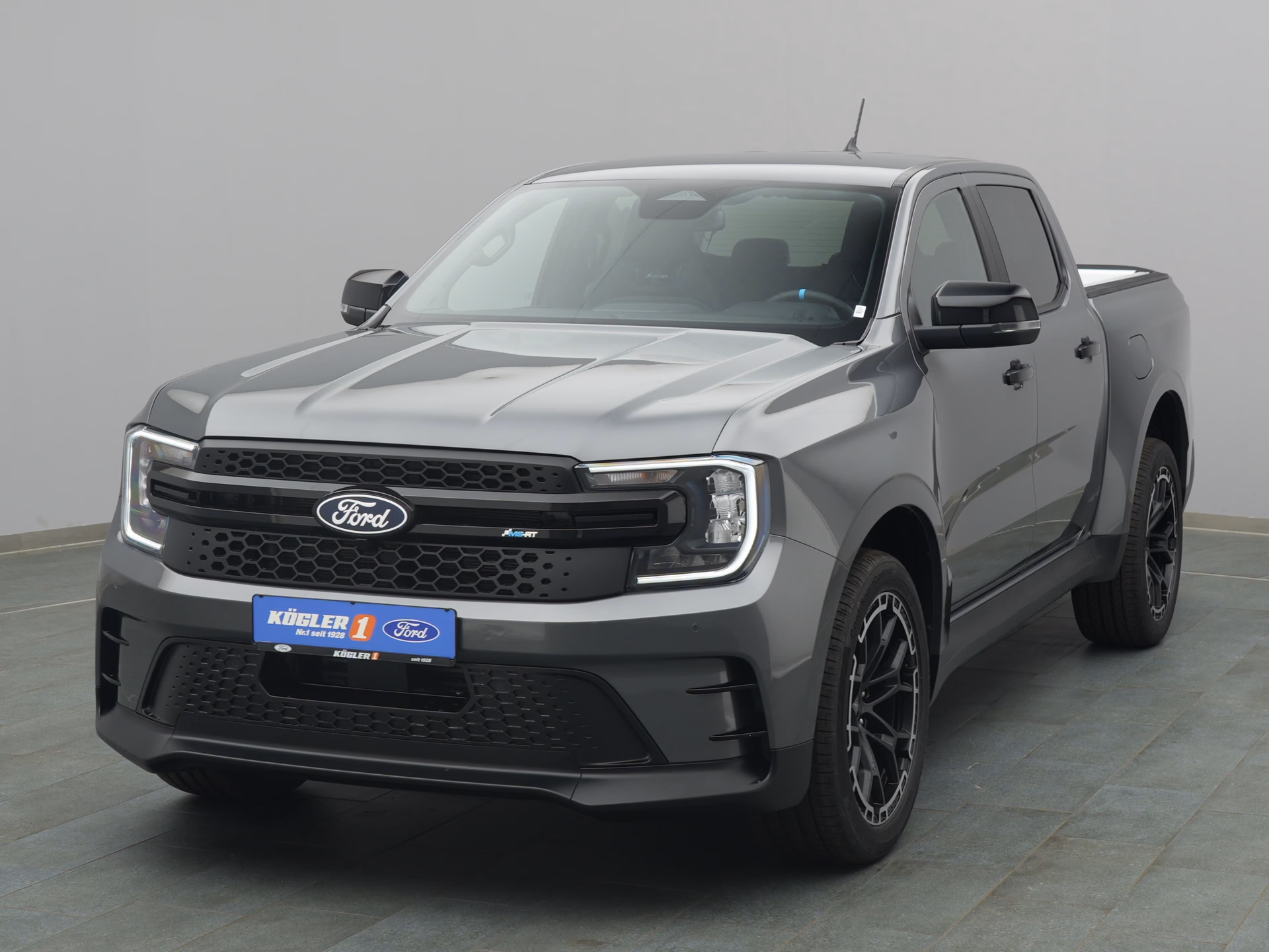Ford Ranger MS-RT in grau
