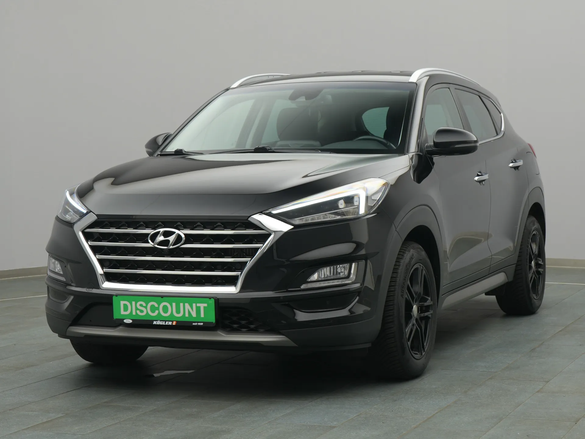 Hyundai TUCSON in schwarz